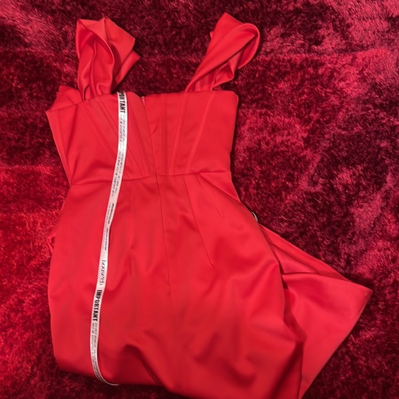 HOUSE OF CB  'LORETTA' RED SATIN OFF SHOULDER DRESS SEXY NIGHT OUT DATE ROMANCE - Picture 10 of 16